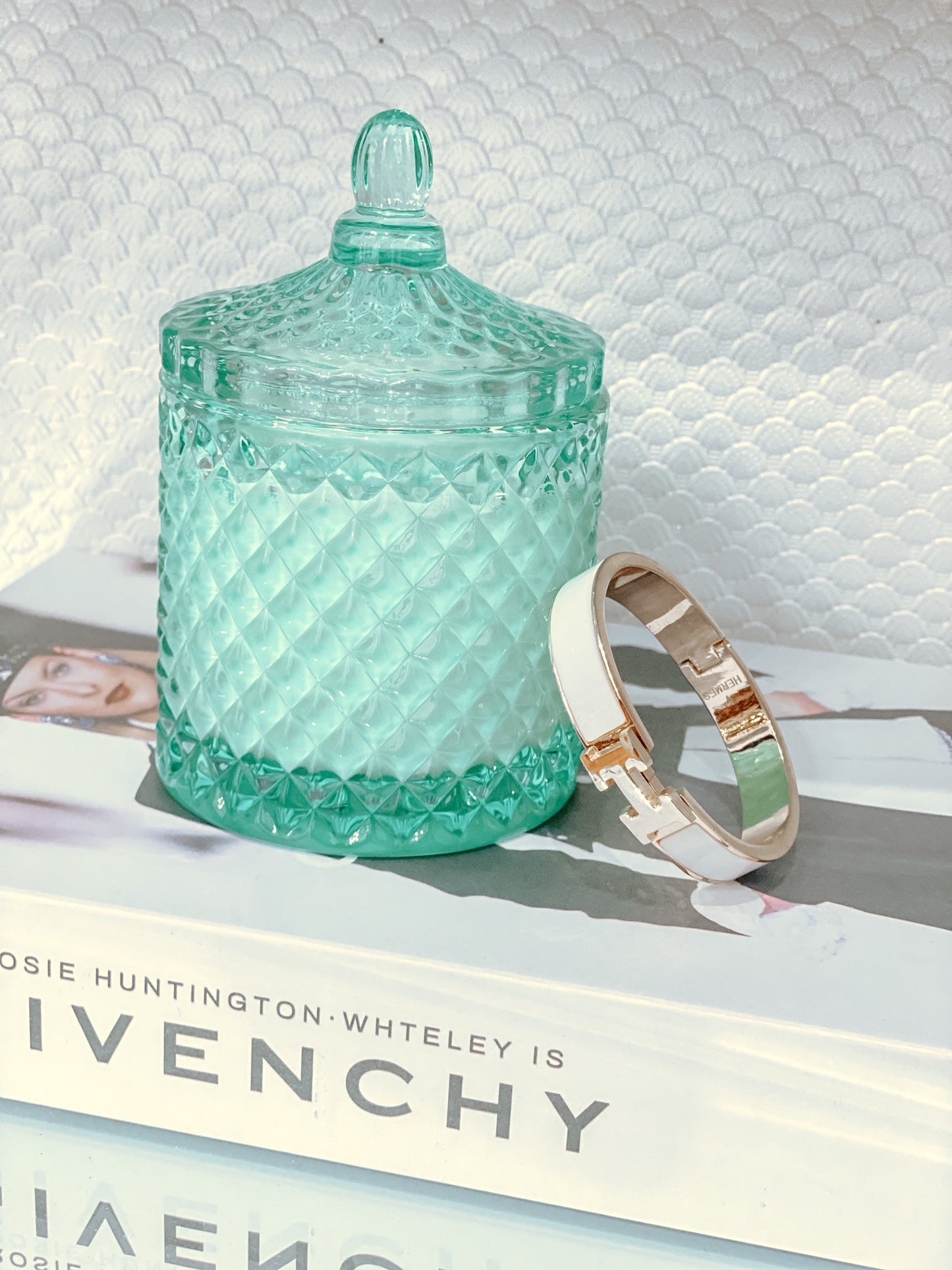 Chelsea Luxury Soy Candle (10 oz) – Green Reusable Glass Jar