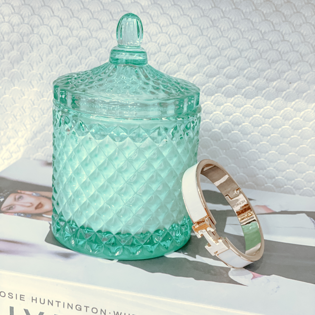 Chelsea Luxury Soy Candle (10 oz) – Green Reusable Glass Jar