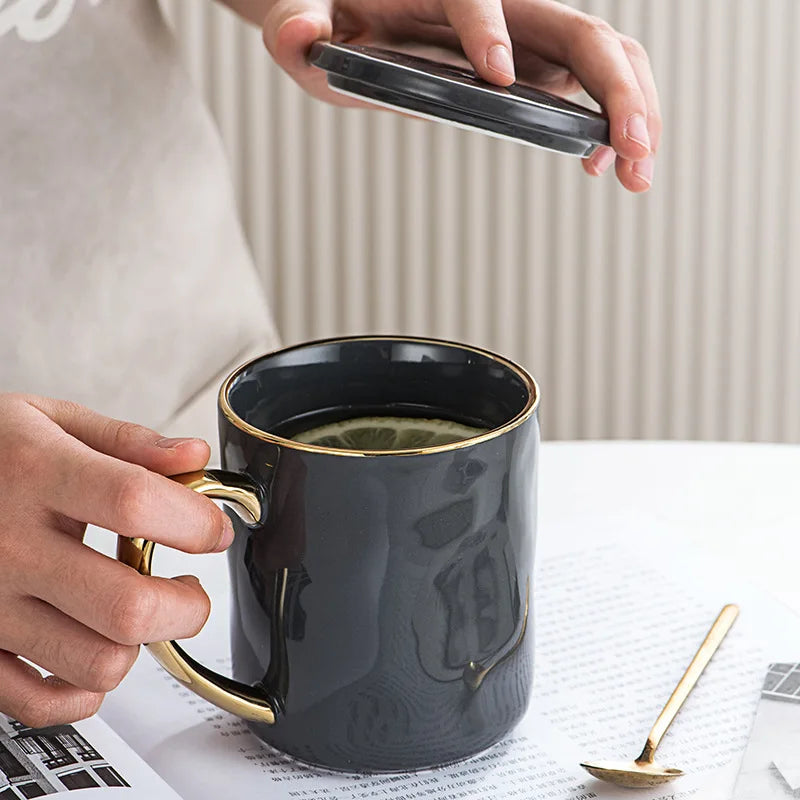 Nordic Gold Rim Ceramic Mug Set – Minimalist Coffee Cups